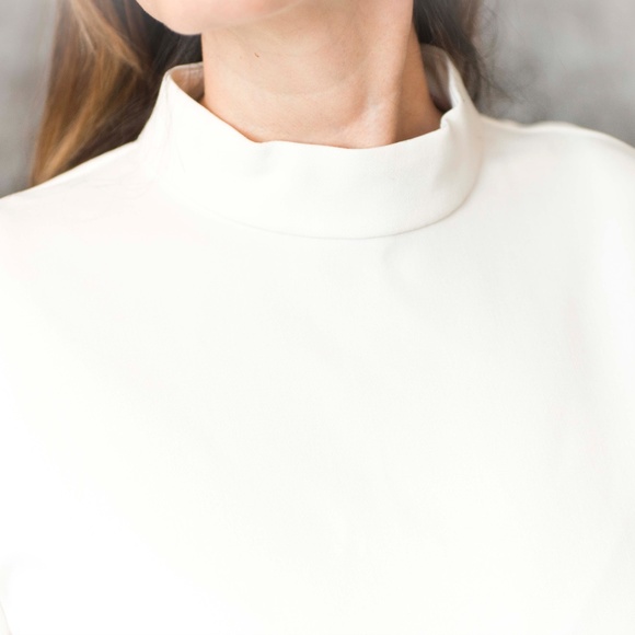 Trina Turk White Hostess Top - Picture 5 of 5
